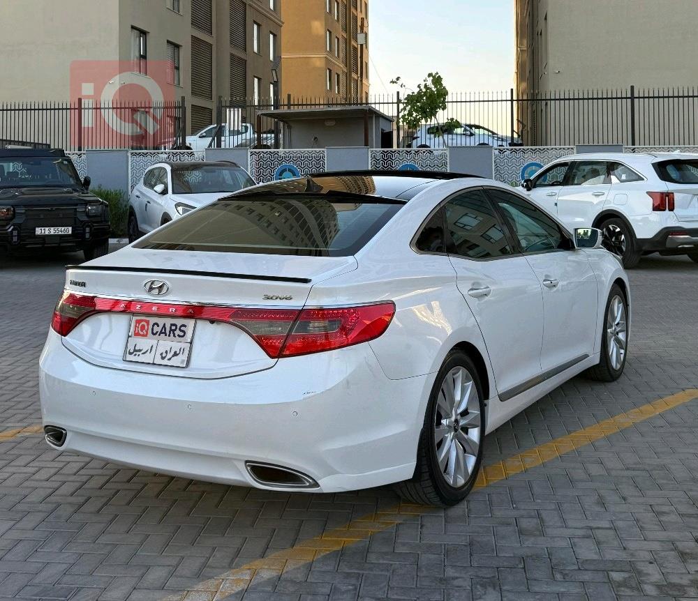 هيونداي أزيرا